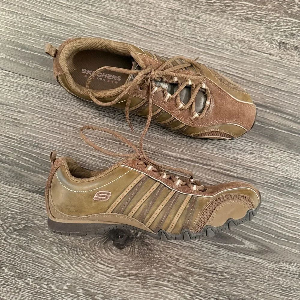 Skechers Brown Leather Sneakers